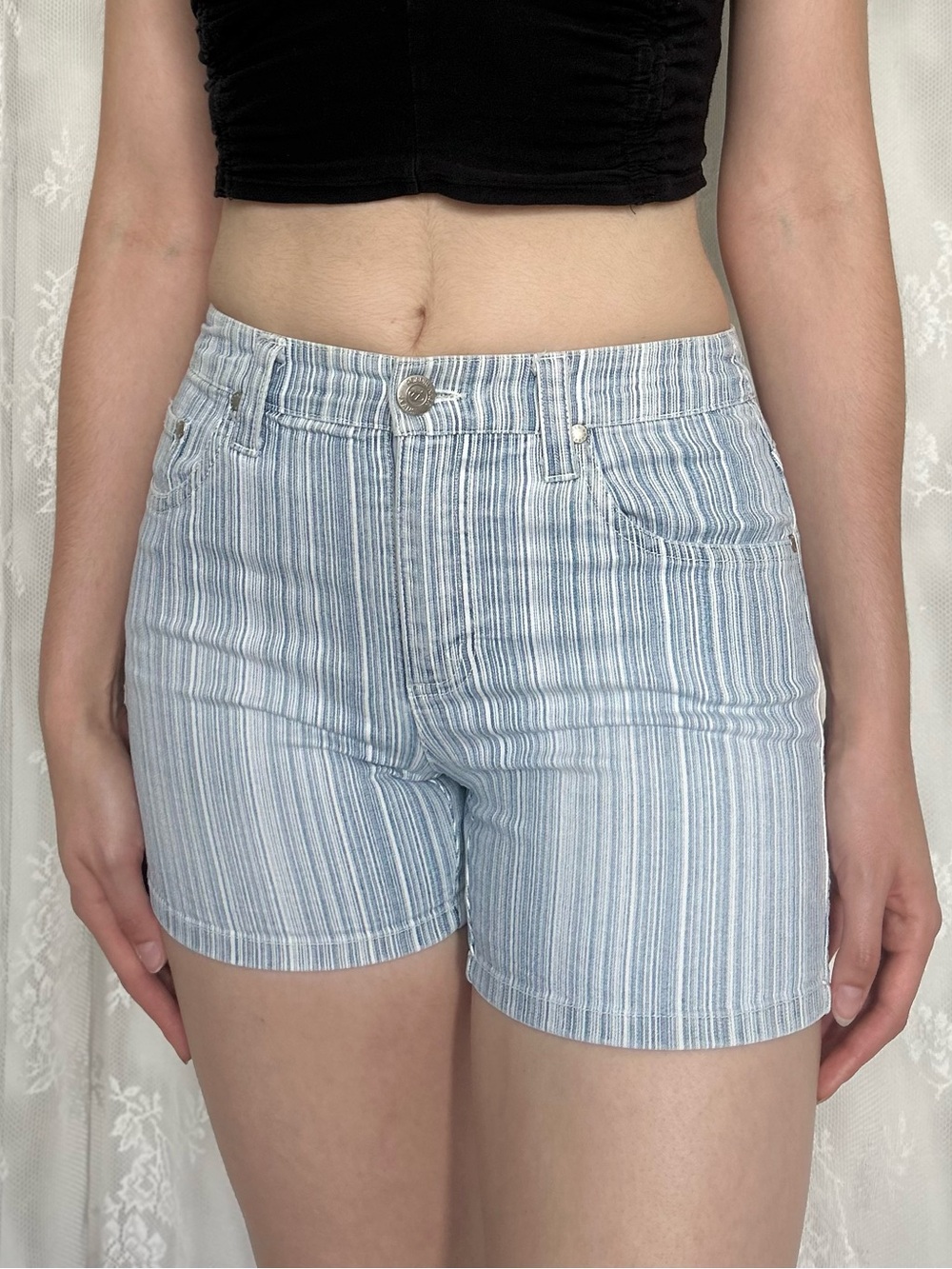 2000s High Waisted Denim Shorts